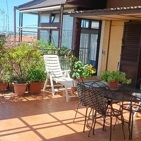 Big Terrace Grand House - New Roma