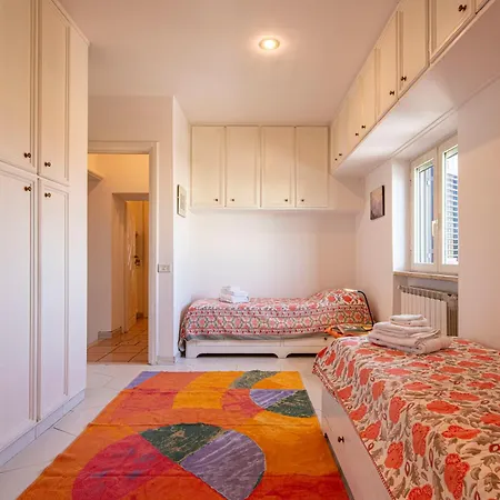 Big Terrace Grand House - New Rom